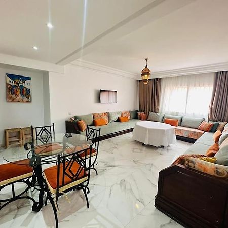 Charmant Appartement Avec Piscine 2Chambres Au Coeur De Gueliz Marrakesch Exterior foto